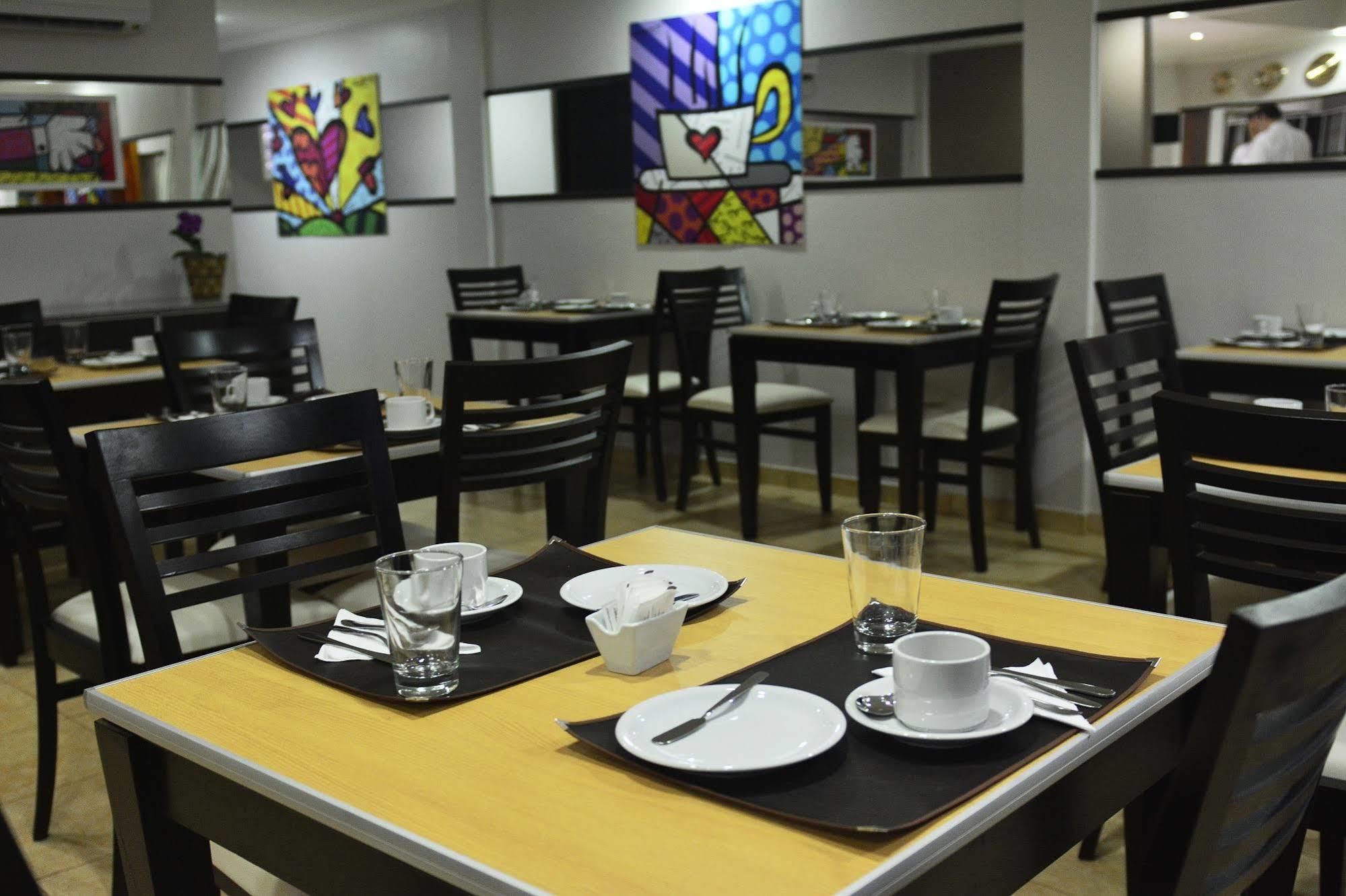 Akwati Suites Iguazu Puerto Iguazu Ngoại thất bức ảnh