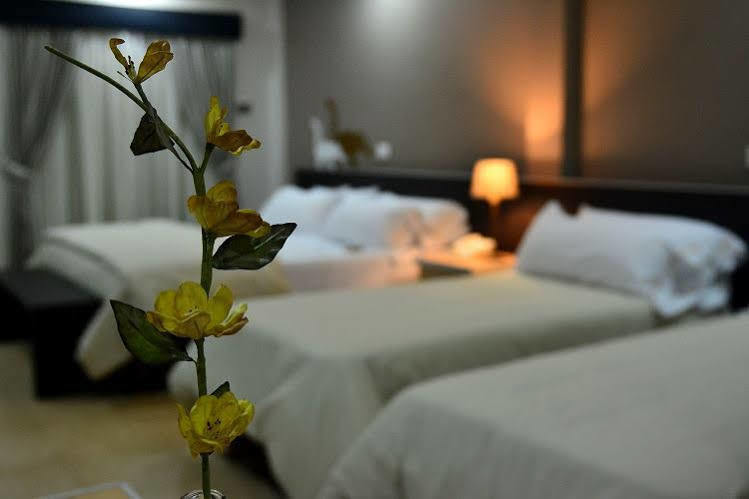 Akwati Suites Iguazu Puerto Iguazu Ngoại thất bức ảnh